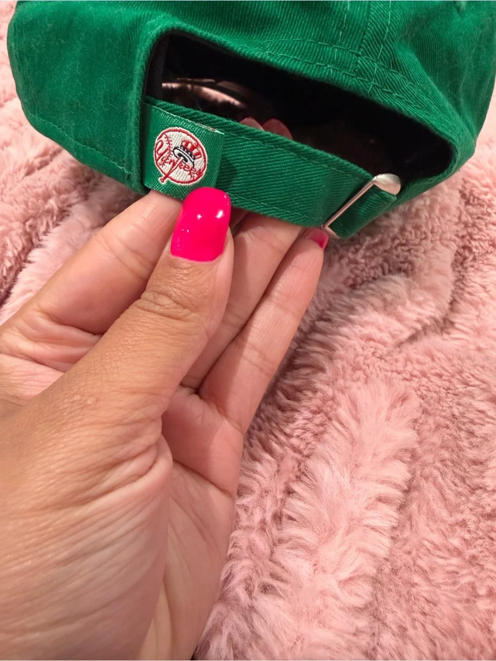 New Era Yankees Green Baseball Cap with White Logo